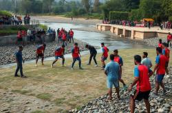 半岛体育登录入口-河床外援训练状态火热，世俱杯淘汰赛关键战