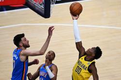 半岛体育网页版-步行者豪取六连胜，篮网遭遇逆转