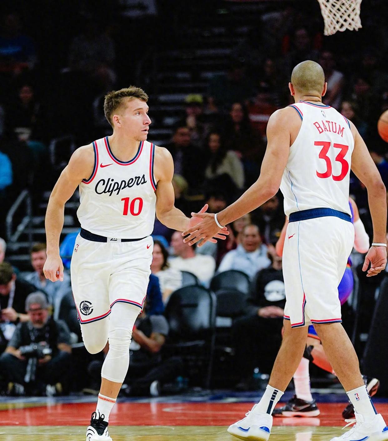 快船大胜热火,莱昂纳德三节独得分的简单介绍 快船大胜热火,莱昂纳德三节独得分的简单介绍