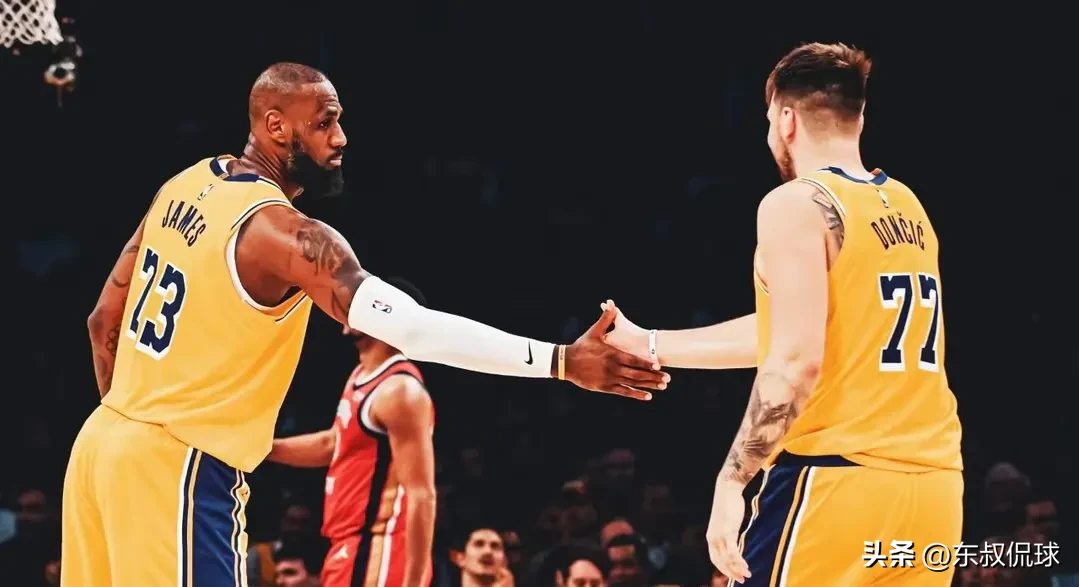 关于湖人连胜后火力全开,球队状态火热将会成为夺冠热门的信息 关于湖人连胜后火力全开,球队状态火热将会成为夺冠热门的信息