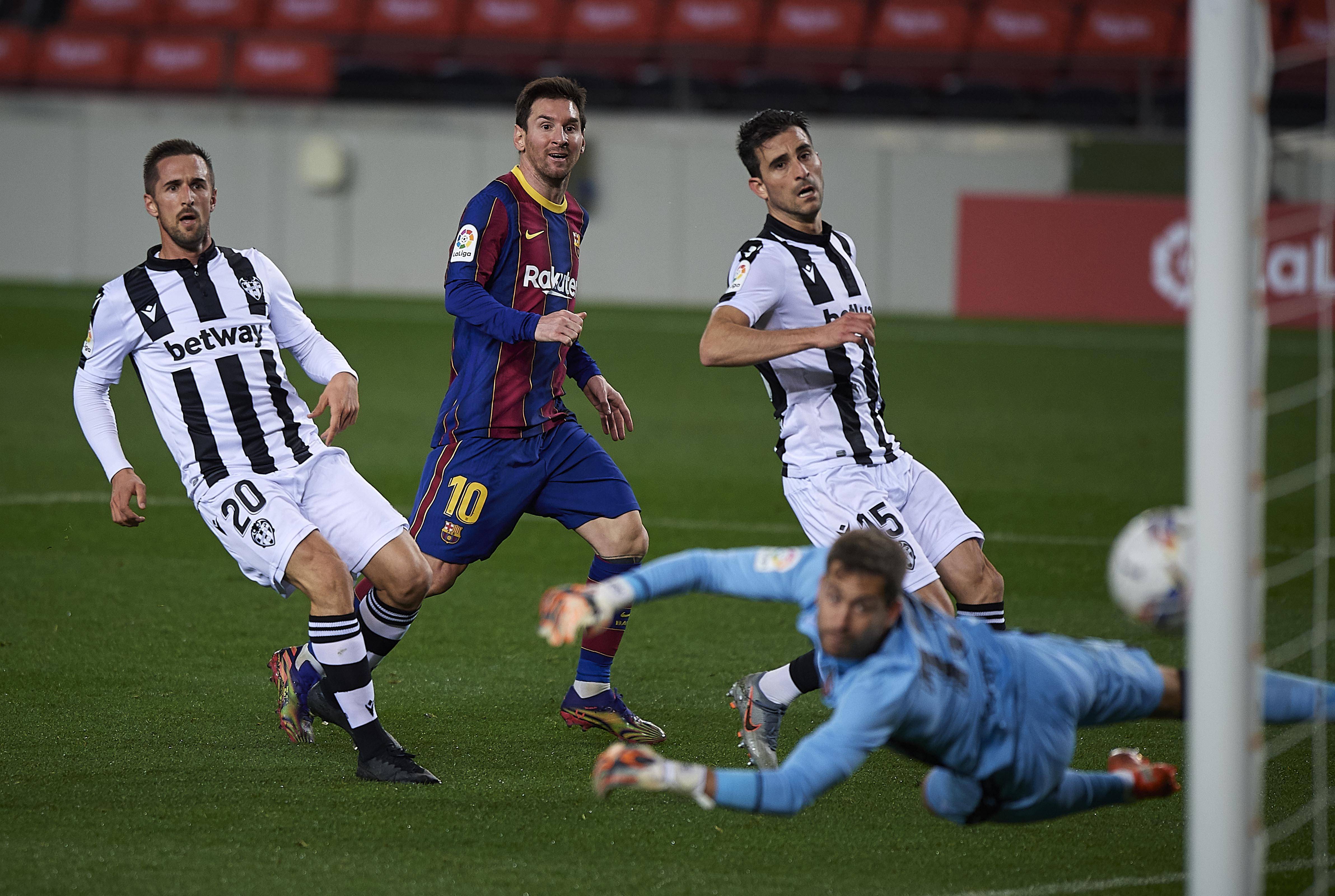 包含巴塞罗那队主场不敌拉科鲁尼亚,前景堪忧的词条 包含巴塞罗那队主场不敌拉科鲁尼亚,前景堪忧的词条