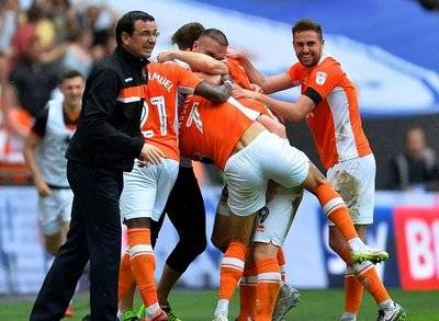 斯旺西城的主场之战,遗憾未能战胜谢周三的简单介绍 斯旺西城的主场之战,遗憾未能战胜谢周三的简单介绍