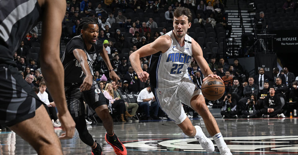 步行者豪取六连胜,篮网遭遇逆转 步行者豪取六连胜,篮网遭遇逆转